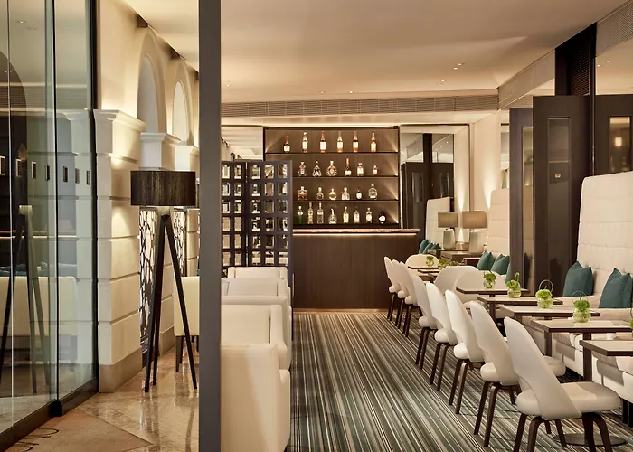 Como The Halkin Londra
